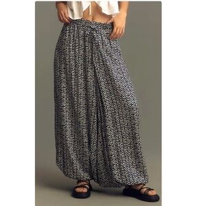 Anthropologie Maeve Silky Harem Parachute Pants Black White Moon Print